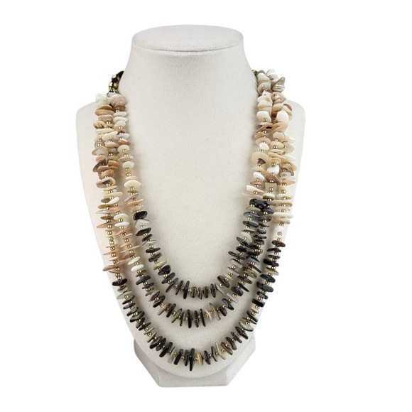 Jewelry - Vintage Multi Strand Shell Necklace Boho Beach Statement Natural Chip Collar EUC
